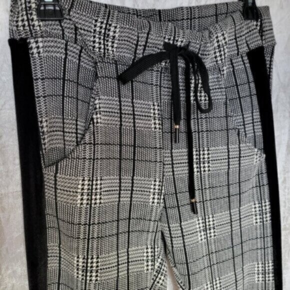 Angela Mara High Rise Slim Plaid Velvet Pants NWT Sz Small - Picture 8 of 13